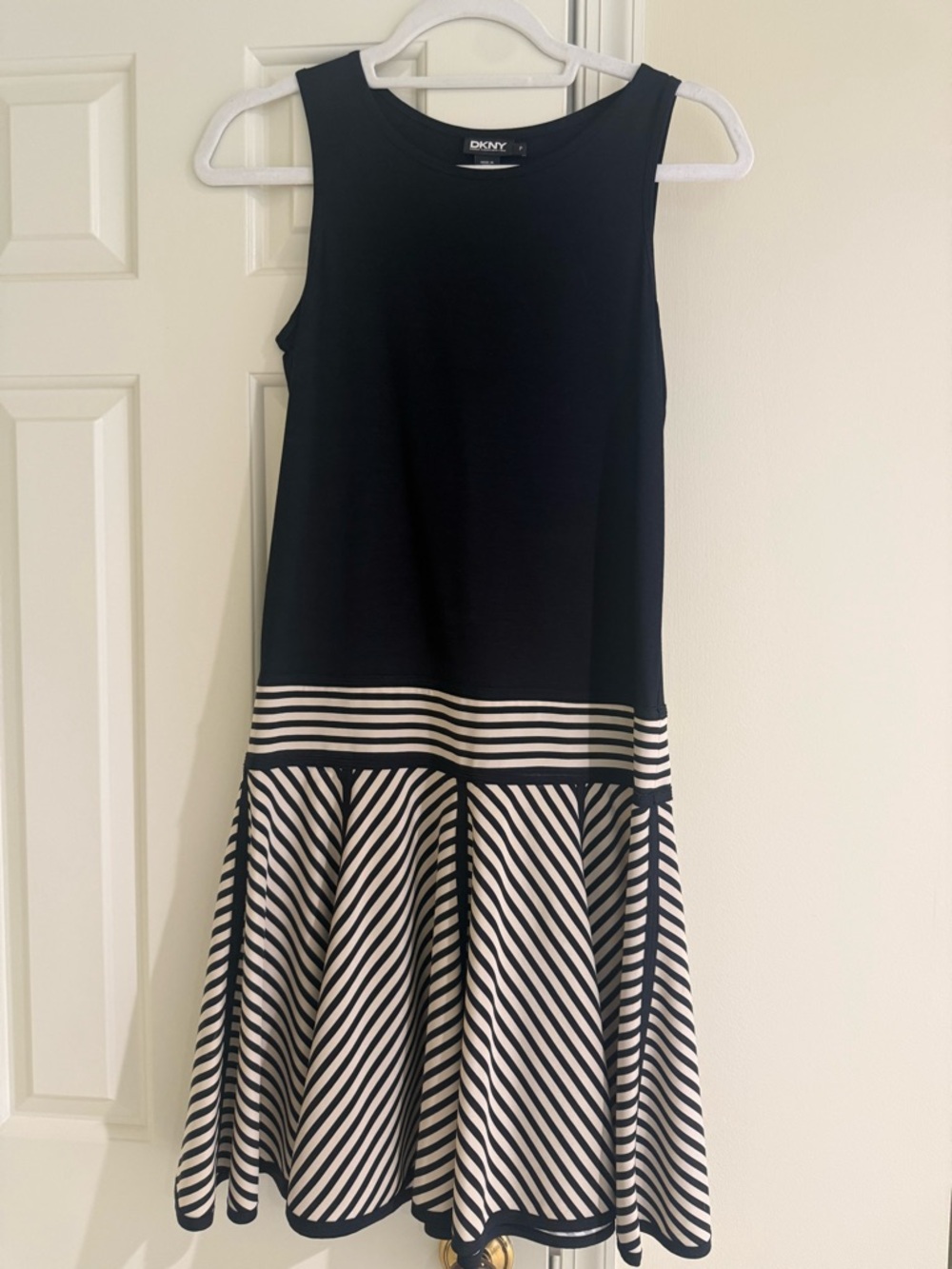 DKNY Black and White Sleeveless Striped Midi Dress